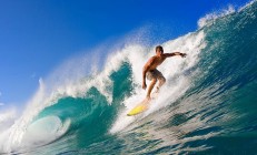 九游娱乐app下载-孤勇者的逆袭，汉密尔顿单骑救主，雷诺车队轻取红牛二队的战术启示