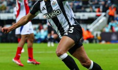 九游游戏-豪门球队比赛中展现出色的技术和配合