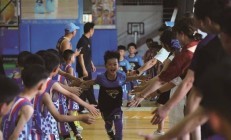 九游APP-关于热爱篮球的少年掀起运动热潮，助力健康生活的信息