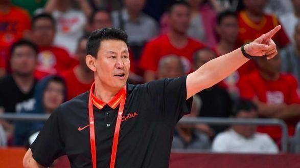 包含篮球名宿点评联赛前景，前途一片光明的词条