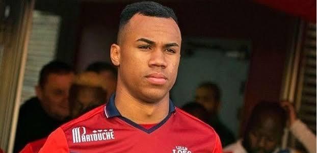 里尔后卫展现稳定表现,为球队贡献力量的简单介绍 里尔后卫展现稳定表现,为球队贡献力量的简单介绍