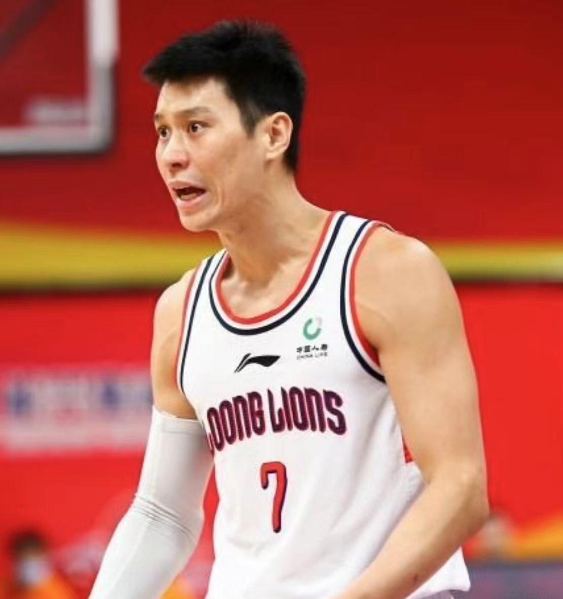 勇士三头怪狂砍分林书豪砍分均惊艳表现的简单介绍