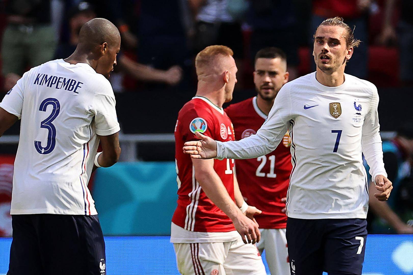 包含匈牙利队与保加利亚队战平，胜负难分的词条