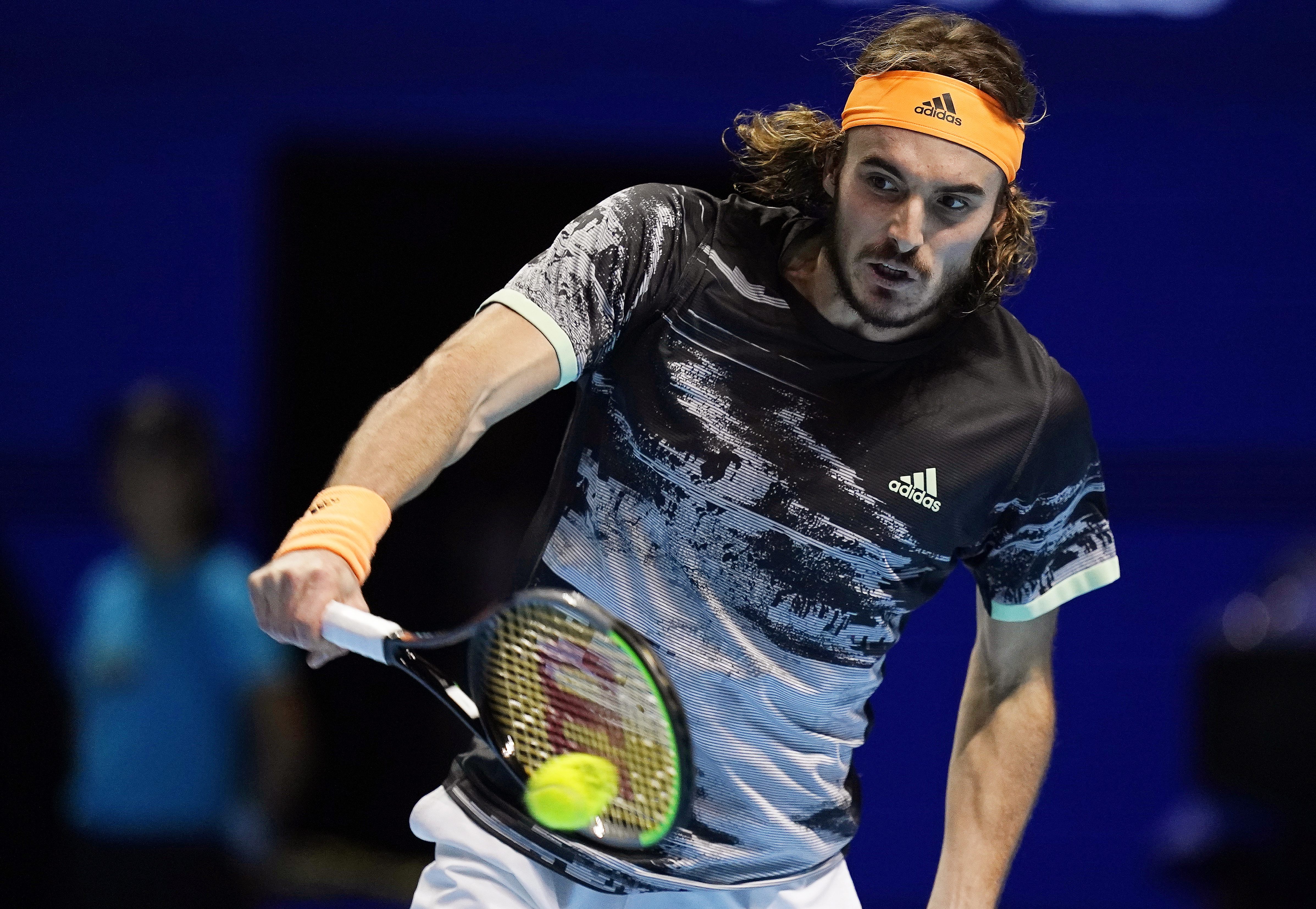 世界网球队翻盘德国网球队，西西帕斯绝境逆转