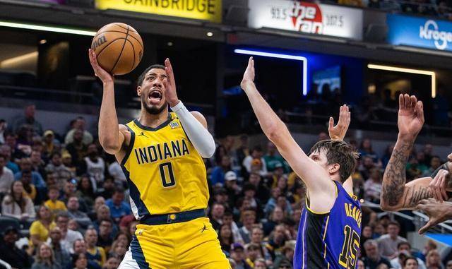 尼克斯爆冷湖人，哈里斯关键制胜