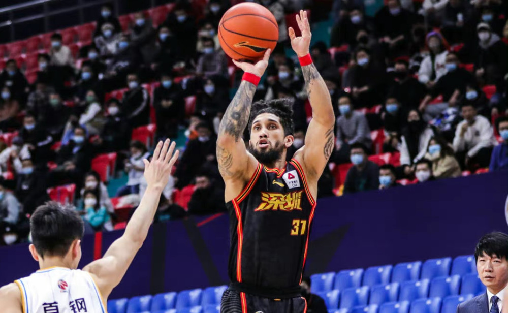 广东男篮再战北京队，黑马能否突围