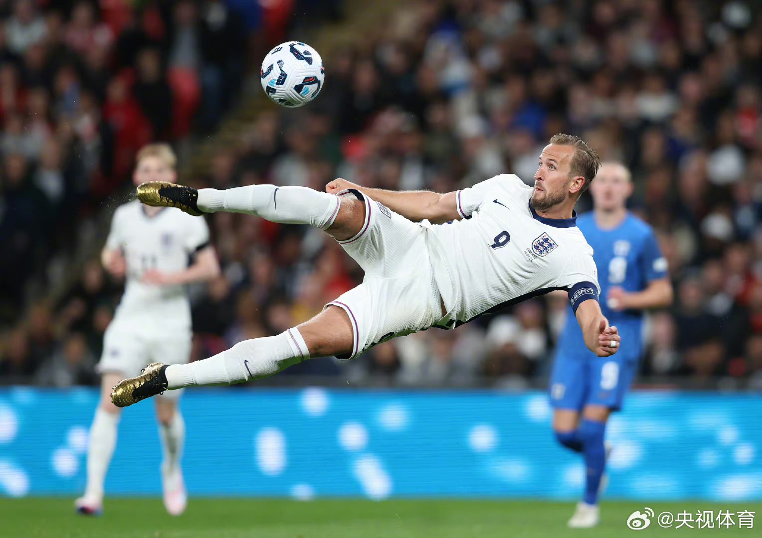 AC米兰完胜那不勒斯,凯恩统治全场的简单介绍 AC米兰完胜那不勒斯,凯恩统治全场的简单介绍