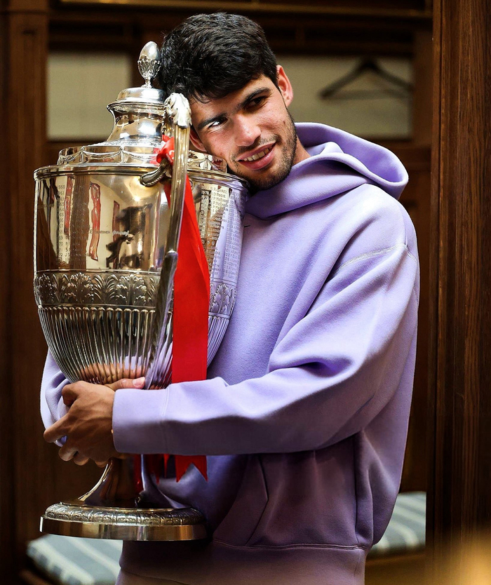 拉沃尔杯绝杀年终总决赛，阿尔卡拉斯关键制胜的简单介绍