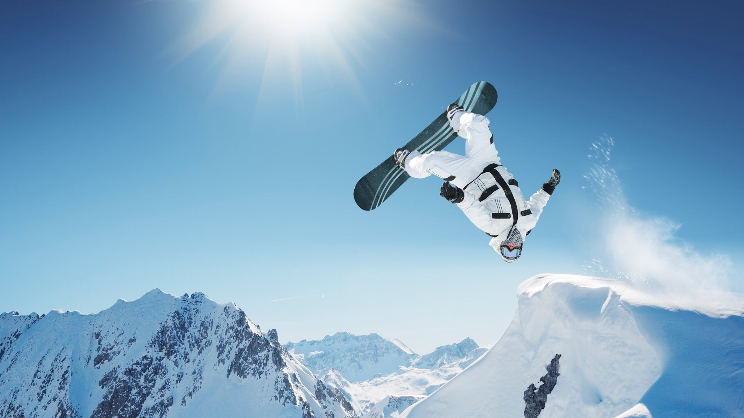 贝林厄姆攻防两端统治全场，里昂一波流终结委内瑞拉悬念