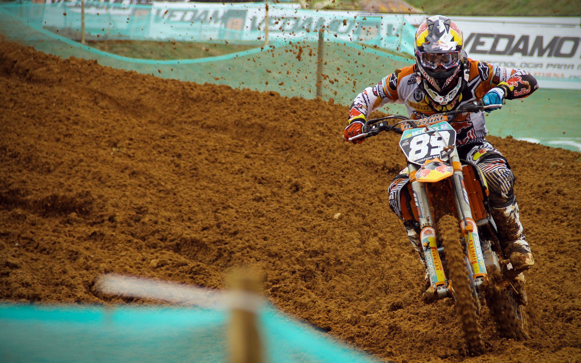 孙兴慜压制级发挥引爆亚洲之光，亚特兰大强压德国揭示战术革命