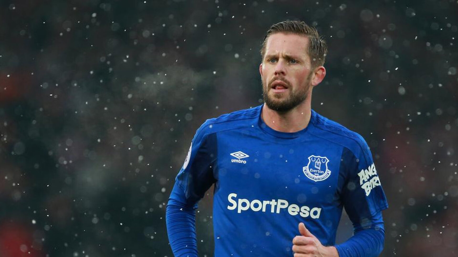 马刺斩落独行侠，武切维奇成为关键先生