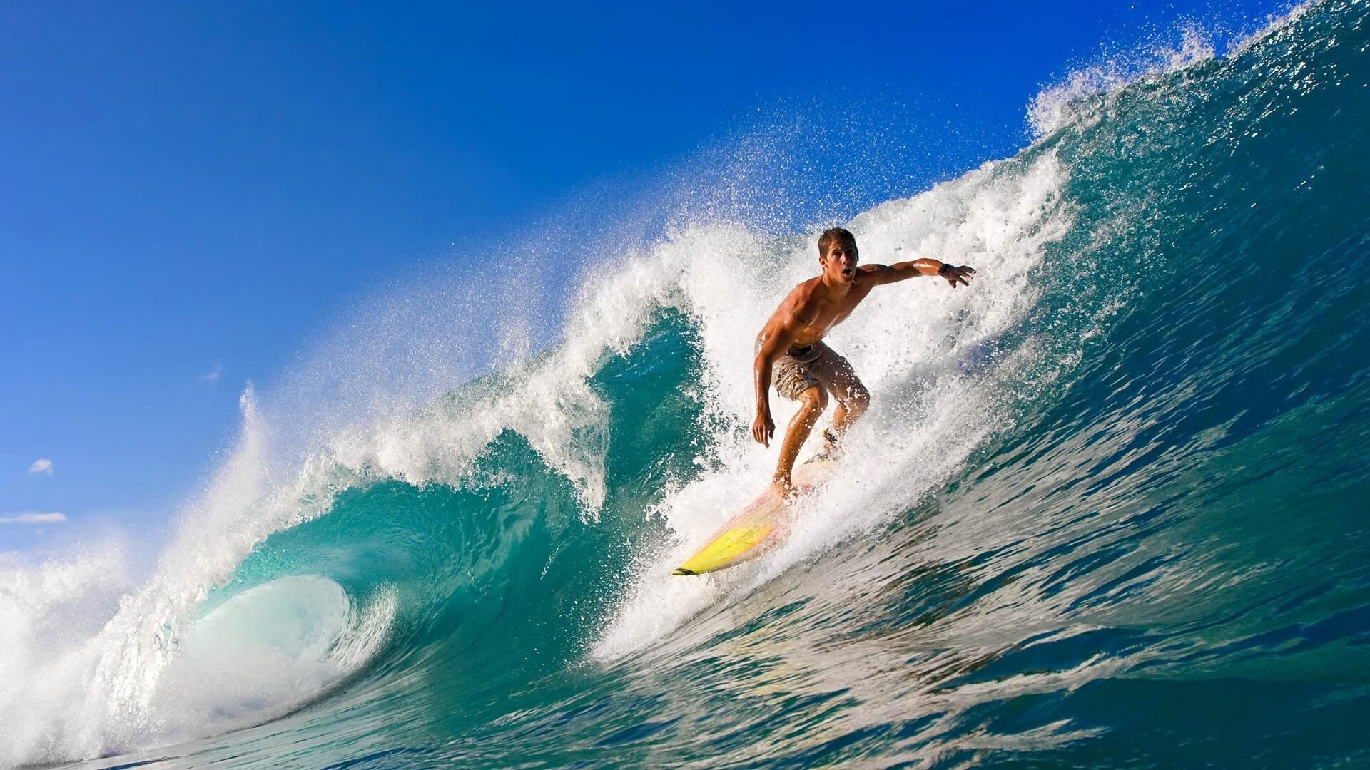 克瓦拉茨赫利亚闪耀瑞典之夜，国际米兰争冠战中的关键先生